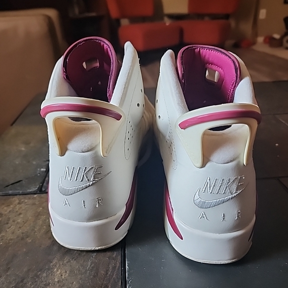 Air Jordan 6 Maroon 2015 Men’s size 11 - Picture 2 of 7